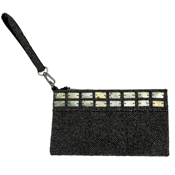 TOMMY BAHAMA BEADED GEOMETRIC ABALONE SHELL TRIM CLUTCH WRISTLET BAG - Picture 1 of 8